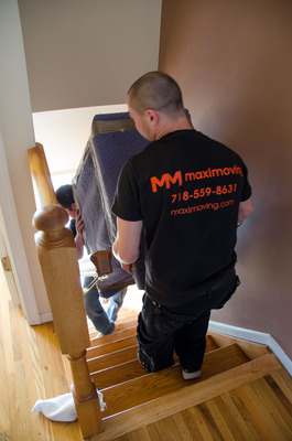 {Maxi Moving at work}