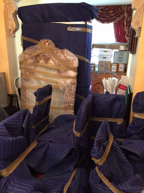 Furniture properly protected! 