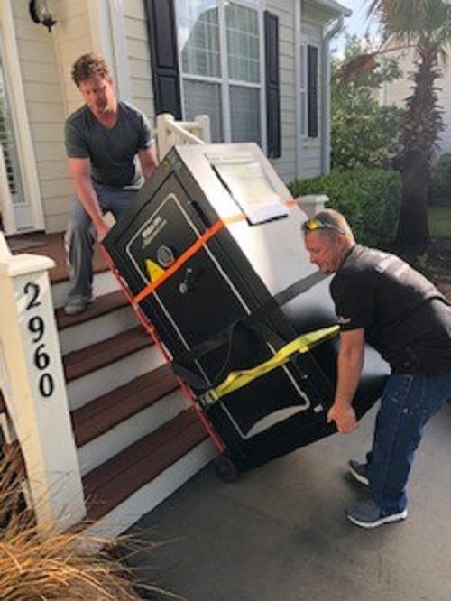 {Moving Safe}