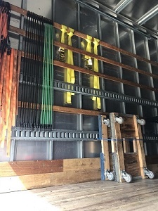 Excellent organizatio of materials, supplies 