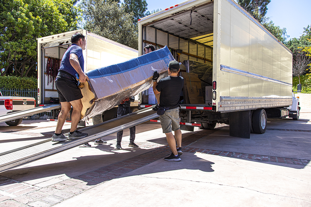 Residential Moving | Yorba Linda, CA