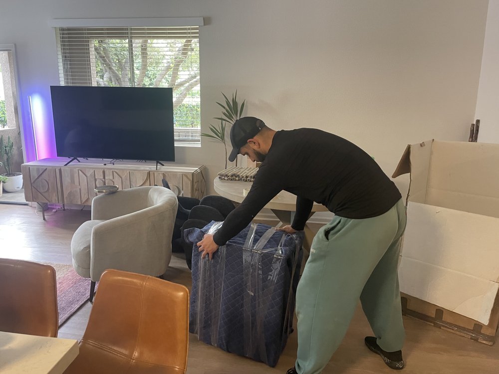 {Moving in process}