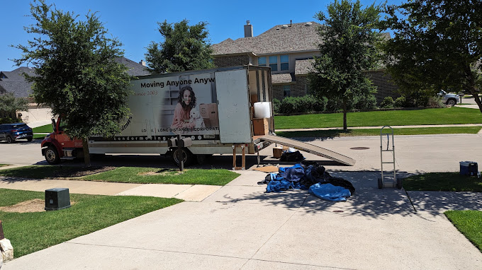 {Moving Day}