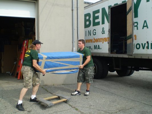 Bennys Moving and Storage