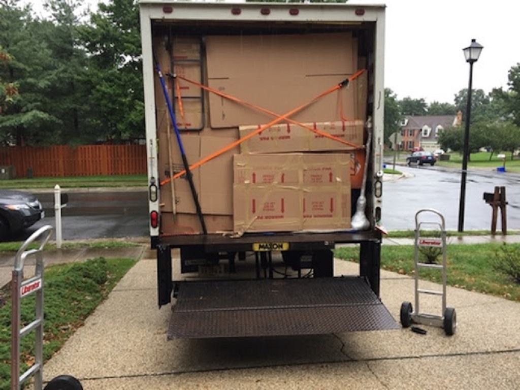 {Moving Truck}