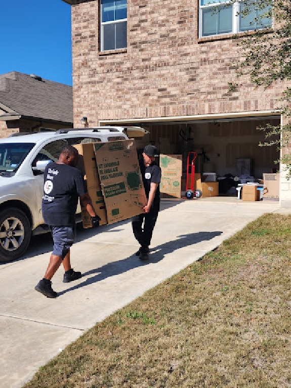 Like Family Movers