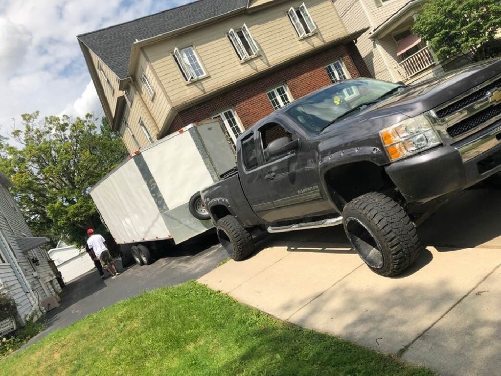 Pryority Movers Buffalo
