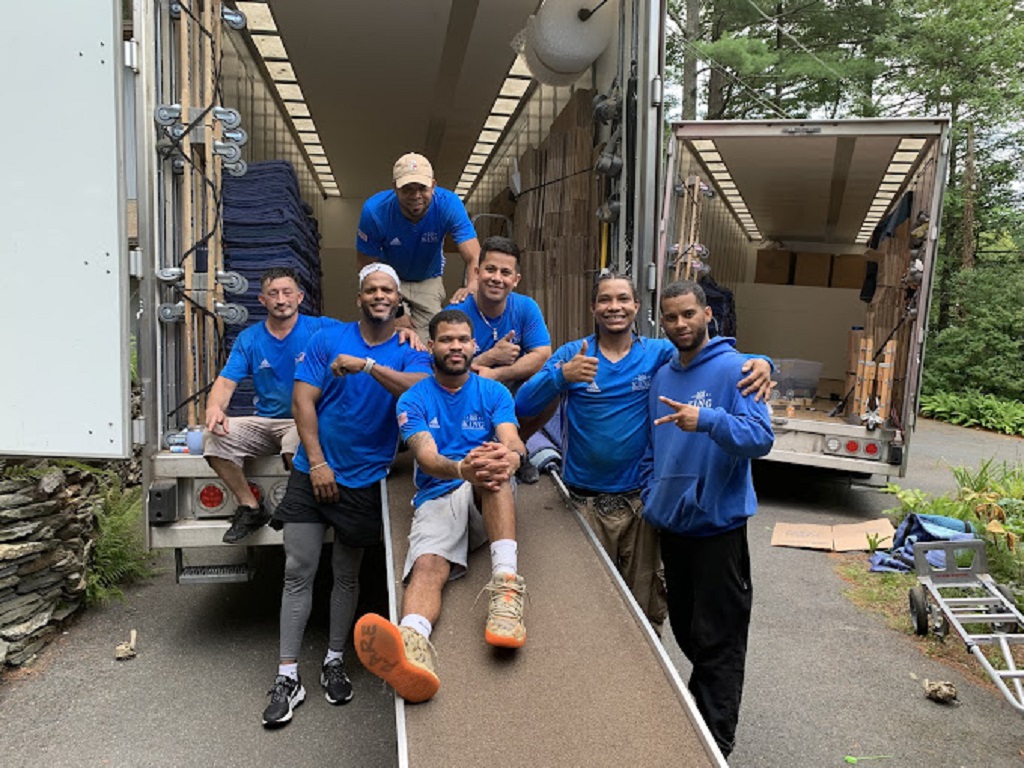 Moving Crew