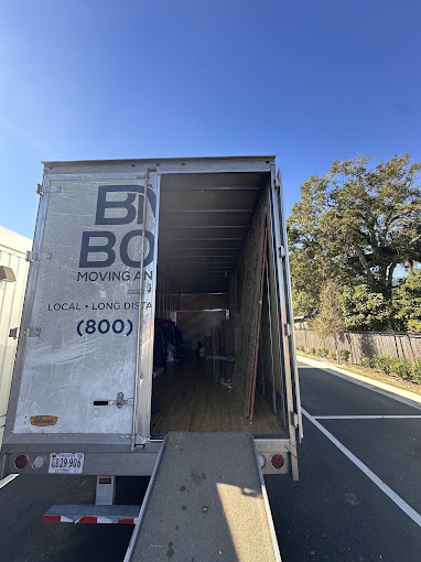 {Truck}