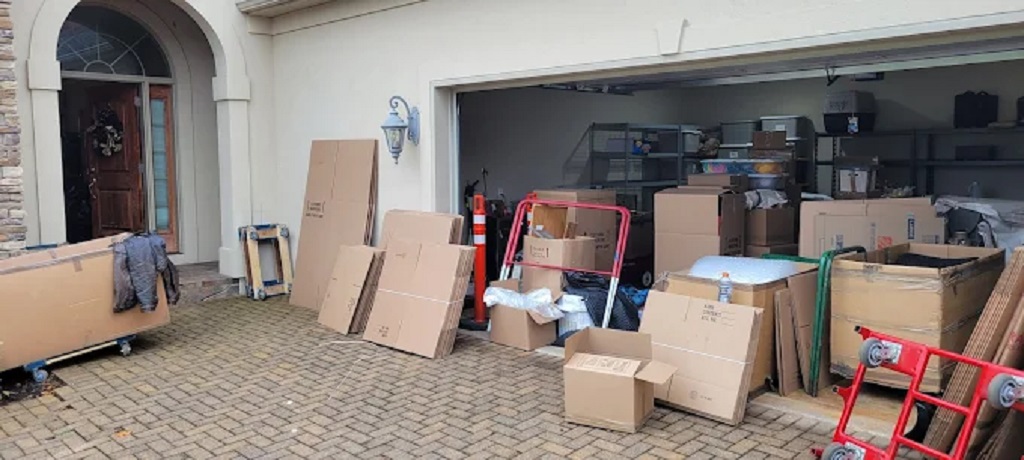 Moving Garage