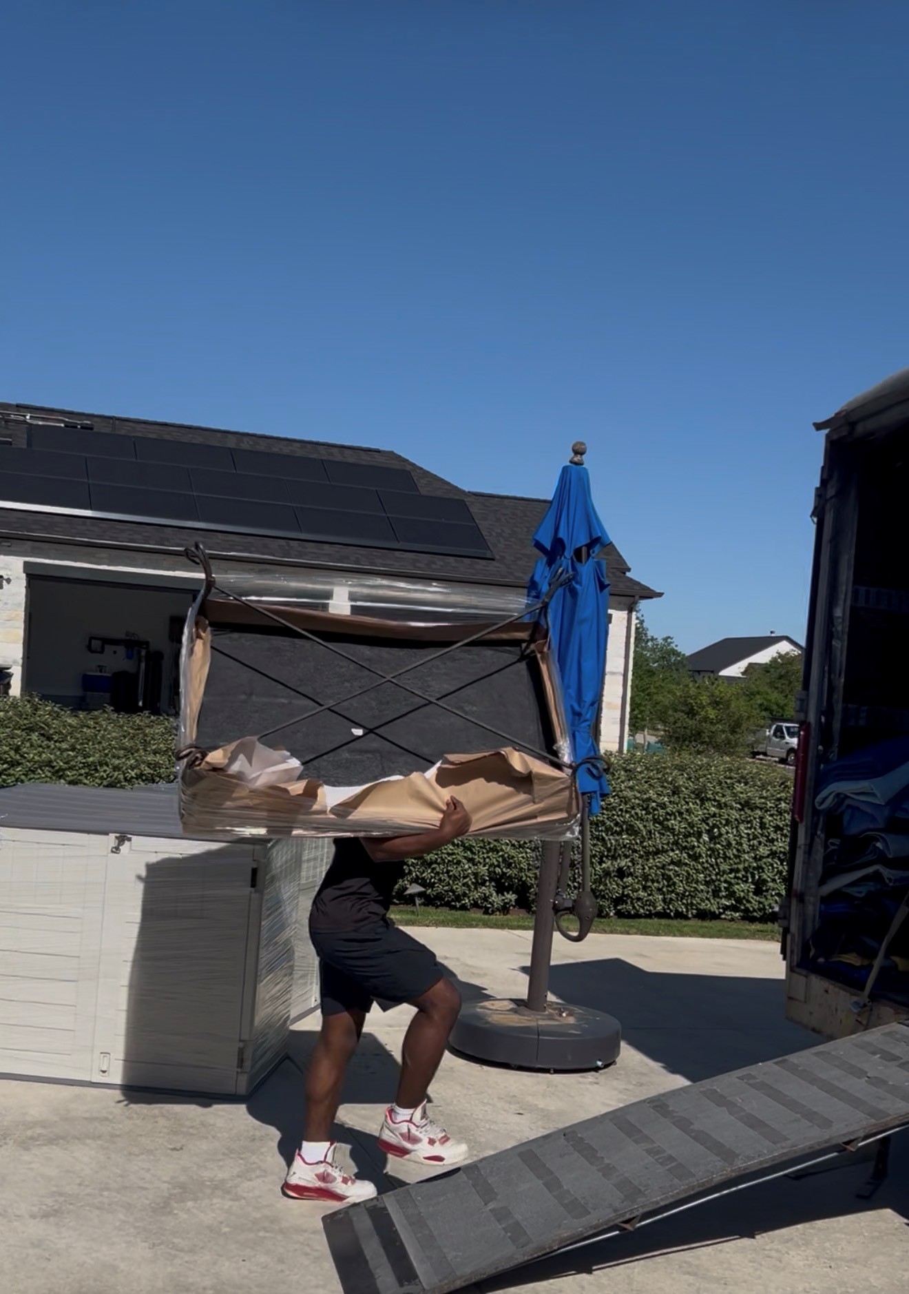 Move