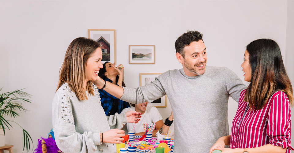 Throwing a Housewarming Party on a Budget