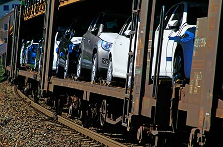 Shipping a car by train – How much does it cost?