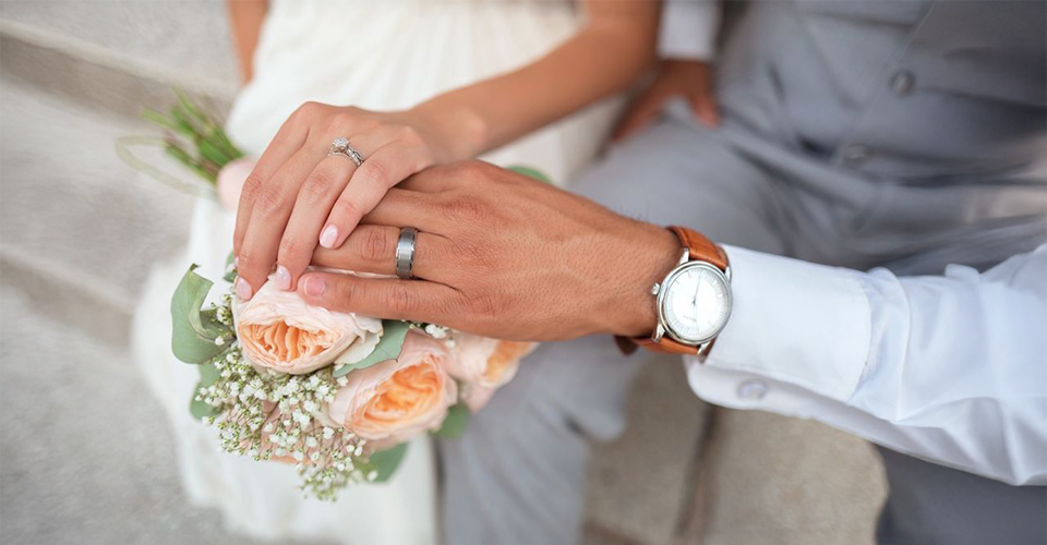 /planning-your-move-and-your-wedding/