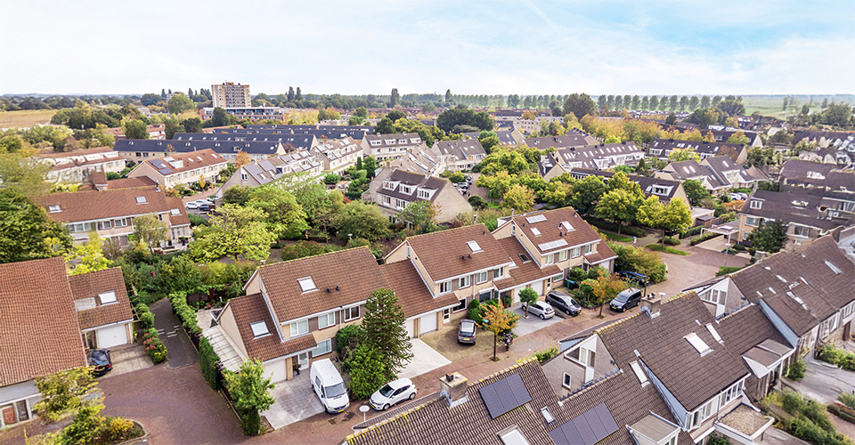 How to pick a neighborhood