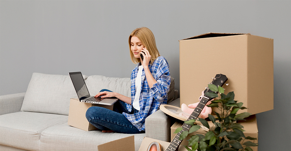Selling stuff online before you move