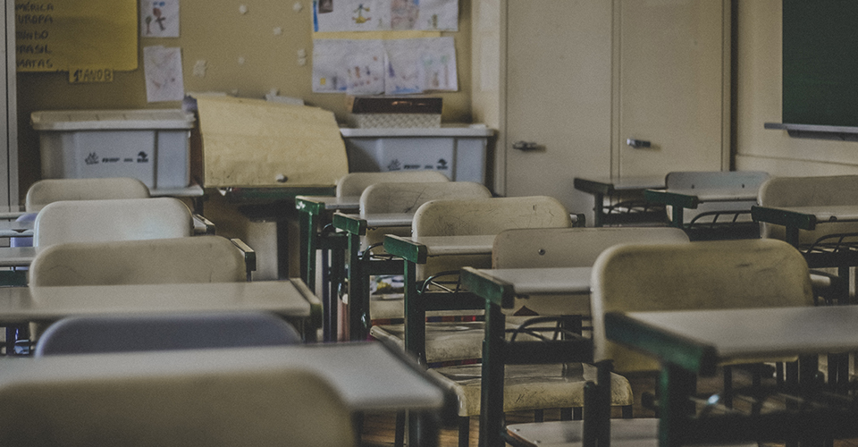 /how-to-find-the-best-schools-for-your-kids-before-moving/