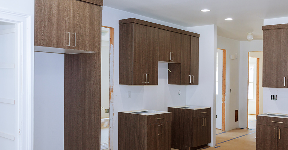 /how-to-install-kitchen-cabinets/