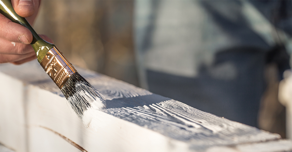 /pros-and-cons-of-spray-on-liquid-siding/