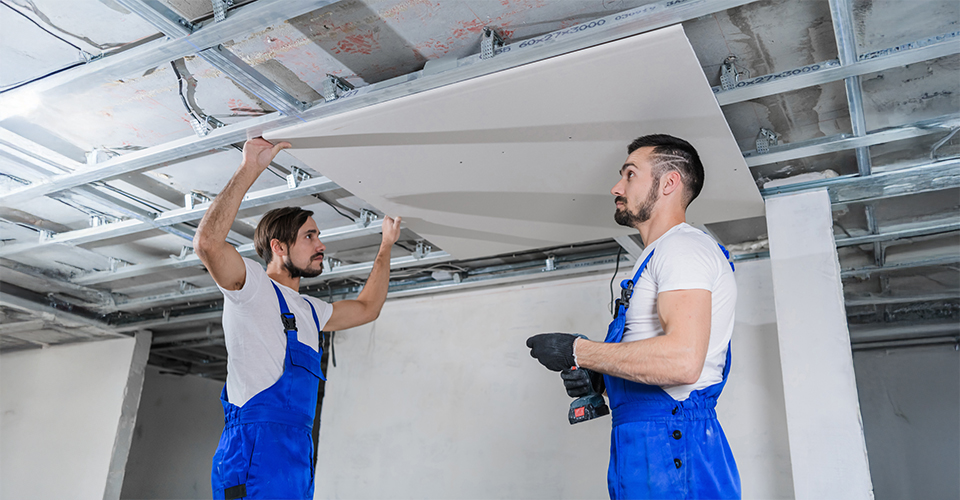 /how-to-repair-and-patch-holes-in-drywall/