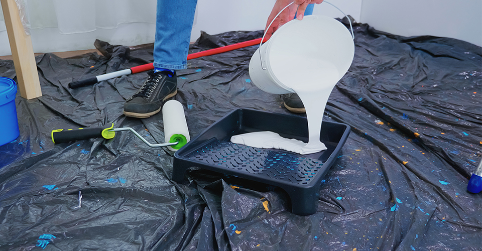 /how-to-apply-epoxy-concrete-floor-paint/