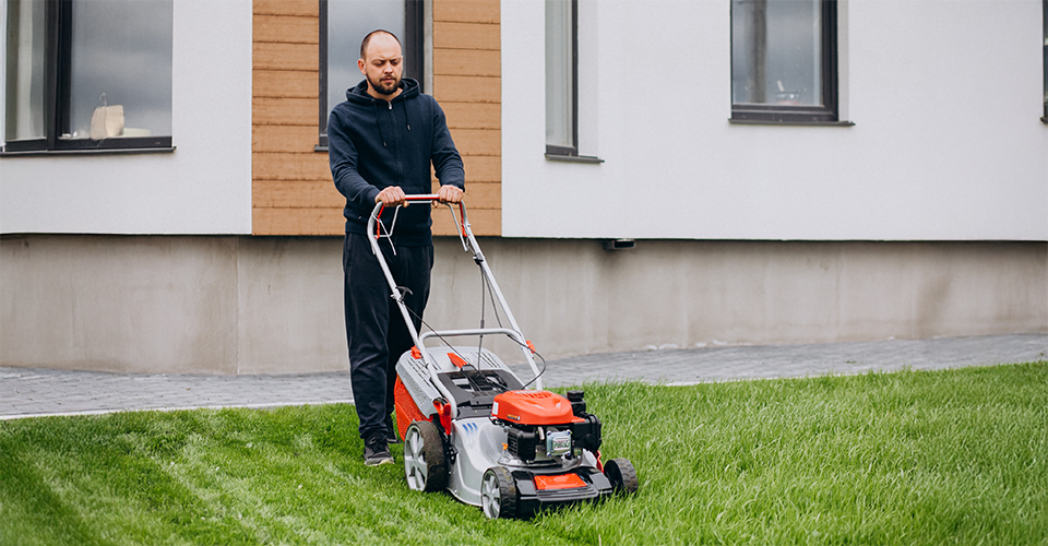 /tips-for-mowing-your-lawn/