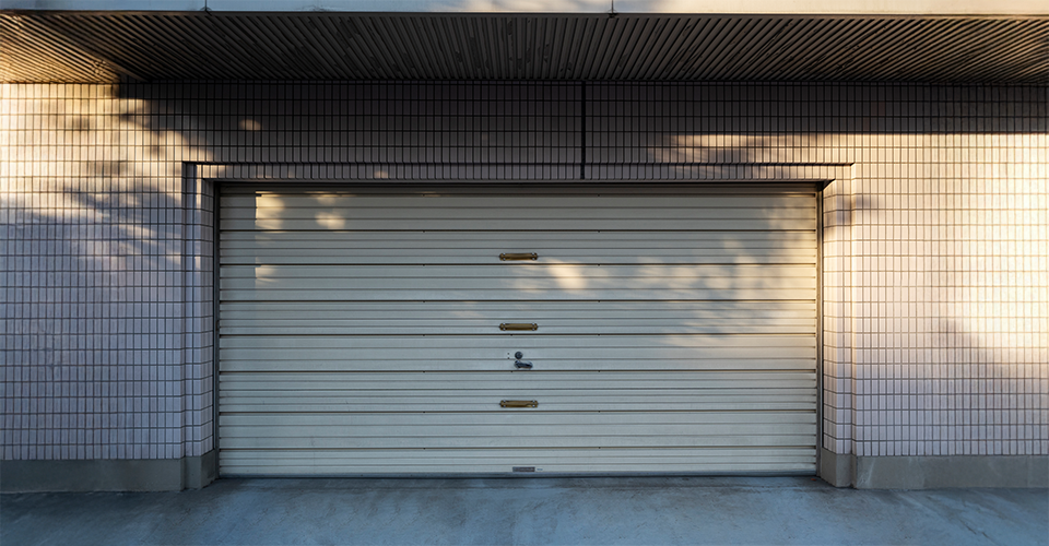 /repairs-for-common-garage-door-malfunctions/
