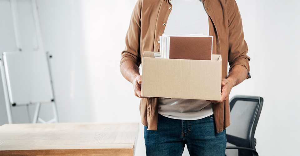 Learn to pack up your office like a professional