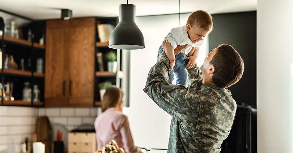 /helping-children-cope-with-a-military-move/