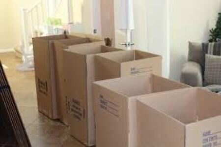 Pros and Cons of a DIY Move vs. Hiring Professional Movers